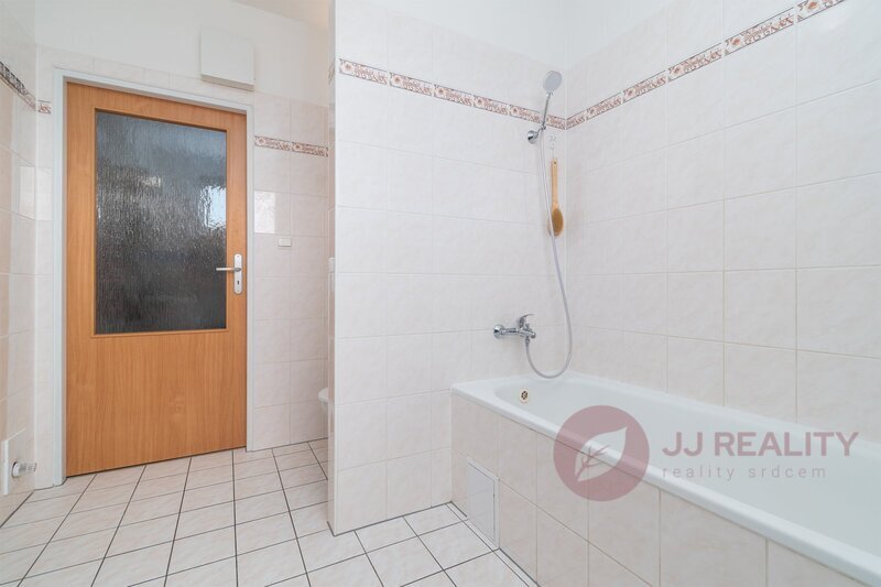 Krásný byt 2+kk v Tymákově