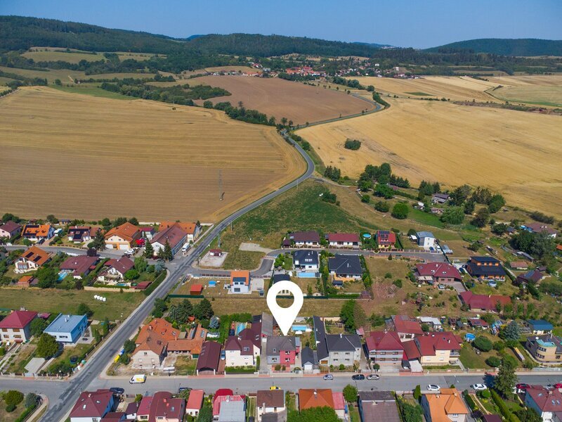 Krásný rodinný dům ve vilové čtvrti ve Zdicích