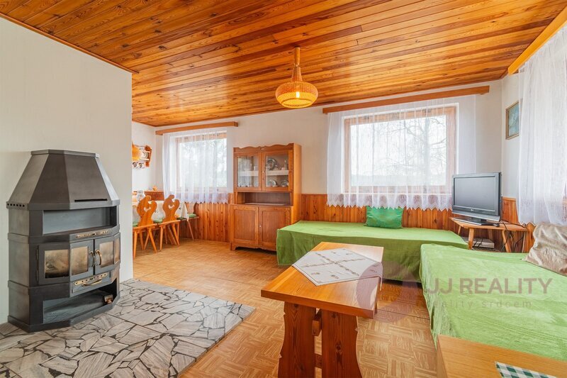 Pěkná a útulná chata 4+1 Těchonice