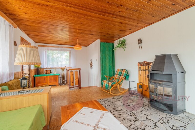 Pěkná a útulná chata 4+1 Těchonice