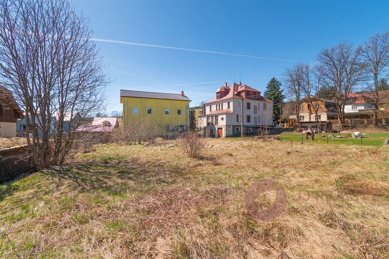 Jedinečná víceúčelová nemovitost v Perninku