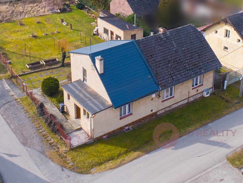 Rodinný dům k rekonstrukci Ejpovice