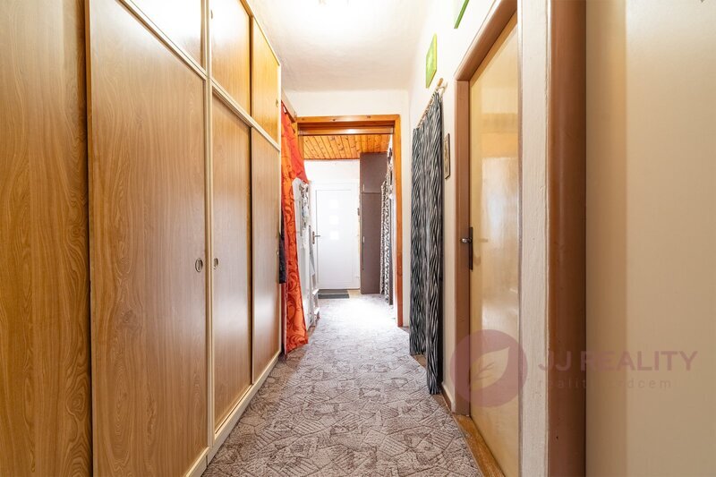 Rodinný dům k rekonstrukci Ejpovice